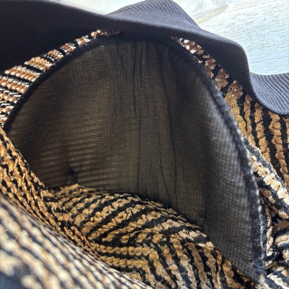 Exclusively Misook Tan Black Boxy Graphic Roll Tab Sleeve Cardigan - Picture 5 of 7